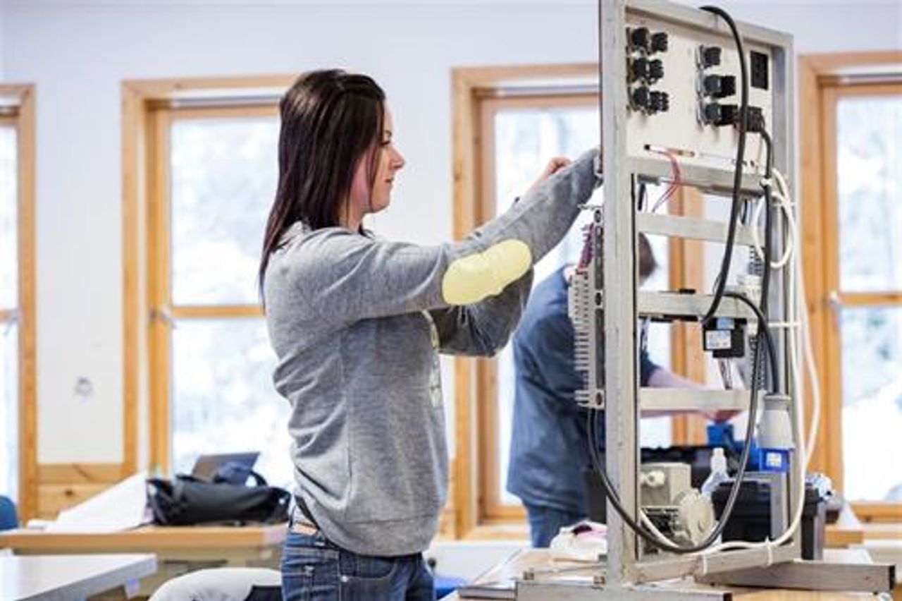 Installasjon av elektrisk utstyr